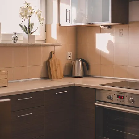 Apartment 2homerent 10 Minutes From Nato